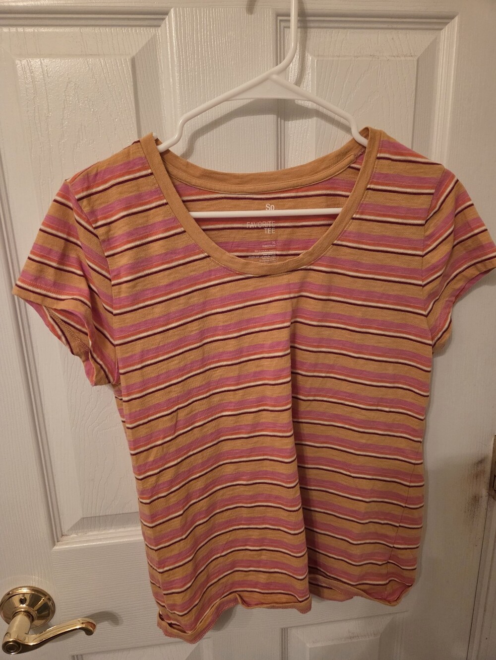 SO Favorite V-Neck Tee Juniors Size XL Scoop Neck Orange Pink White Striped